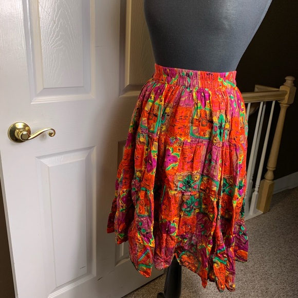 Multi Color Skirt - Picture 2 of 3